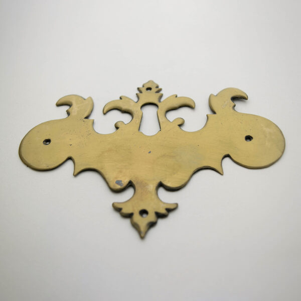 LD-CH-119 3-13/16" Chippendale Escutcheon