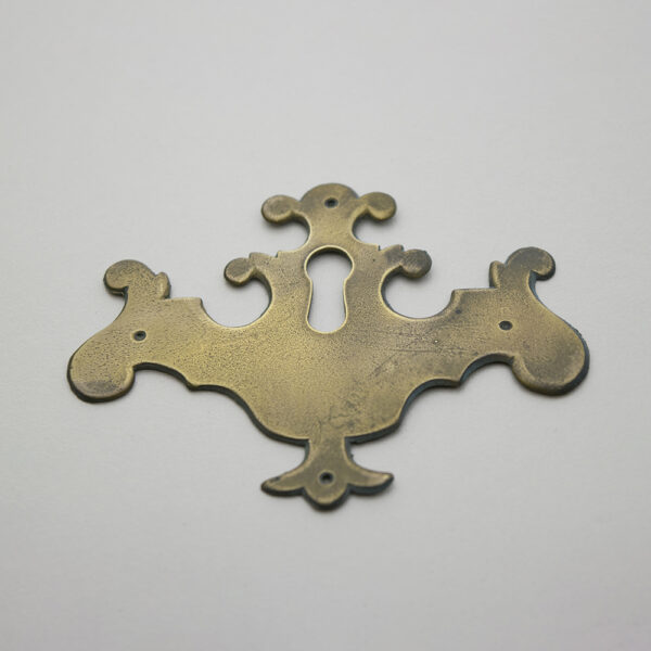 2-7/16" LD-CH-16 Chippendale Escutcheon