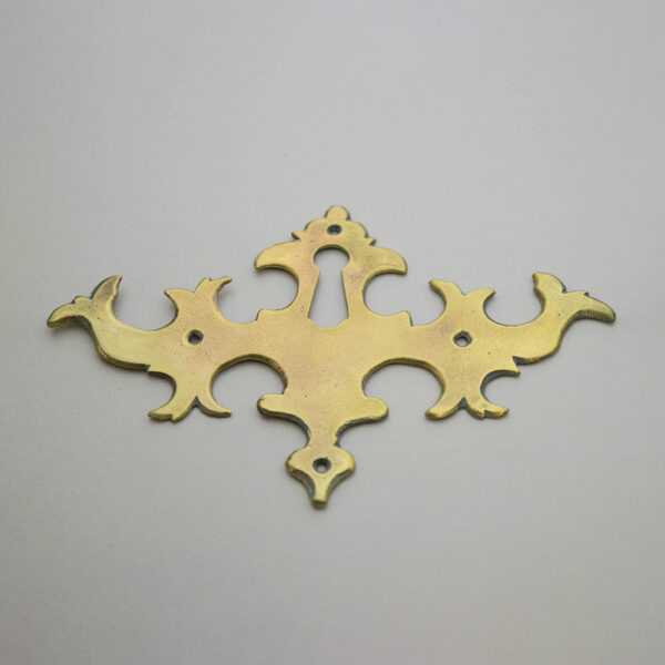 2-3/8" LD-CH-32 Chippendale Escutcheon