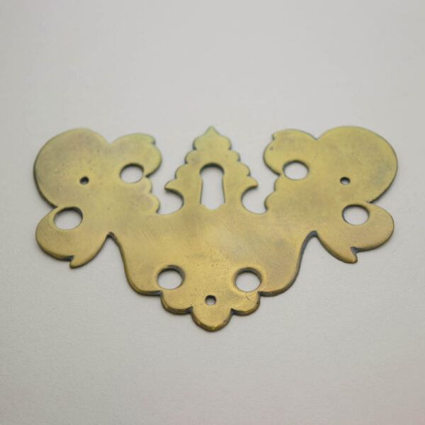 2-7/8" LD-CH-45 Chippendale Escutcheon