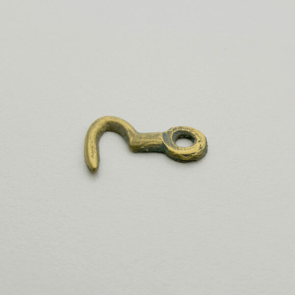 LD-HL-37 Tiny Flat Back Hook