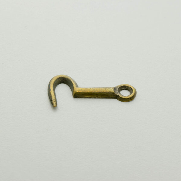 LD-HL-9 Small Flat Back Hook.