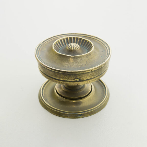 LD-SK-11 1-1/2" Sheraton Knob