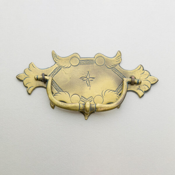 LD-WM-33 2-7/16" William & Mary Pull