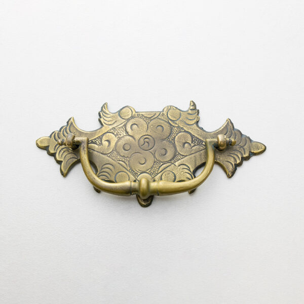 LD-WM-34 2-1/2" William & Mary Pull