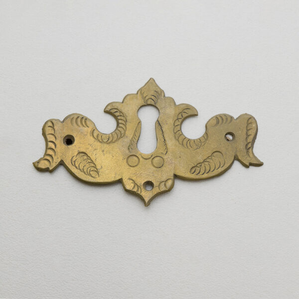 LD-WM-97 1-7/8" William & Mary Escutcheon