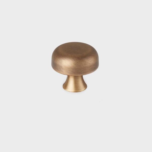 1-1/4" Washwood Cabinet Knob