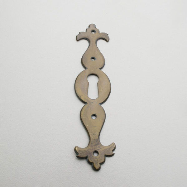 LD-E-22 4-7/16" Escutcheon by Londonderry Brasses