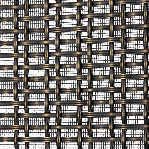 Double Rectangular Interwoven Grilles