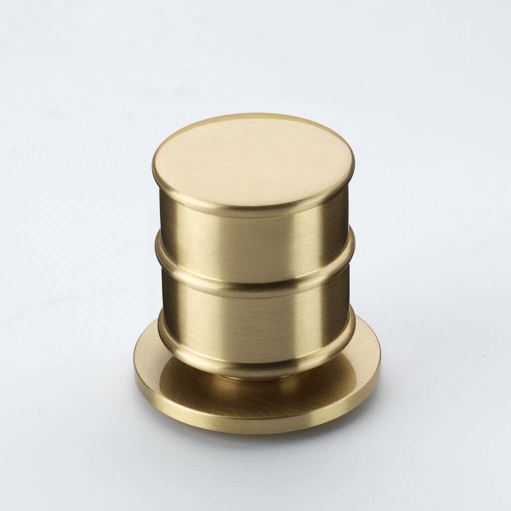 1" Orkney Knob by Crofts & Assinder