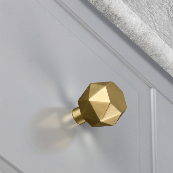 1-1/4" Albemarle Knob by MYOH