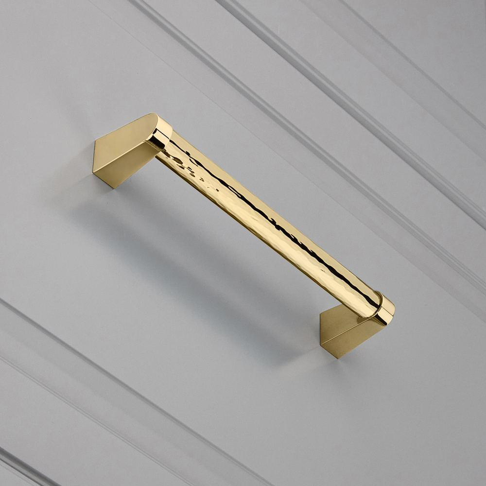 18" Leopard Bar Pull by MYOH