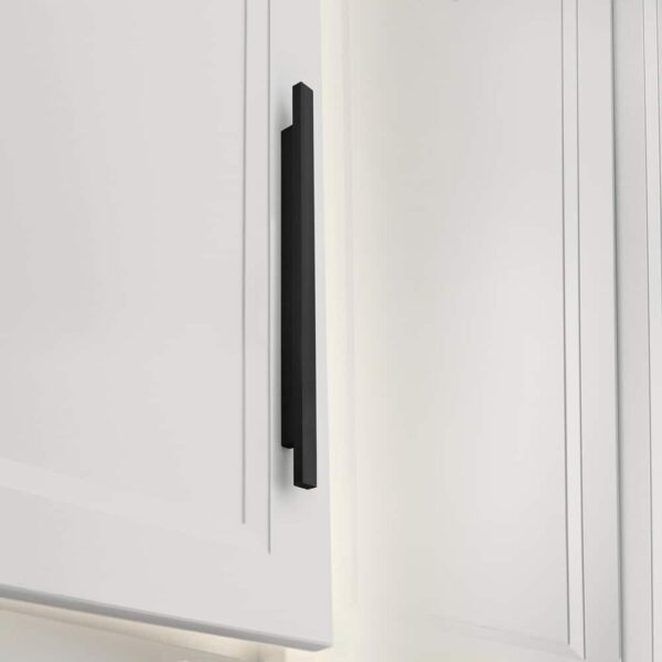 18" Analemma Appliance Pull by