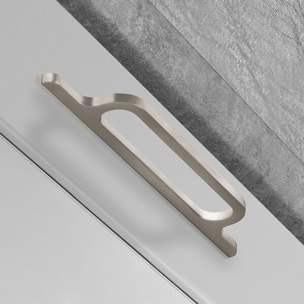 5" Chicago Loop Pull by MYOH